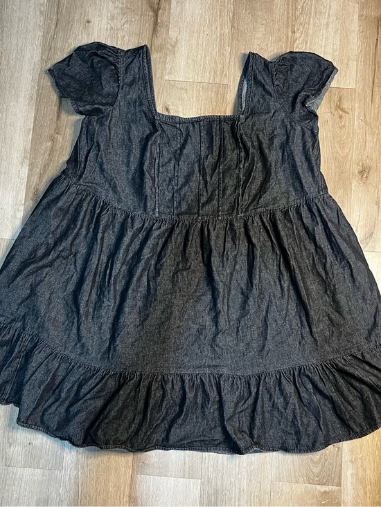 Terra & Sky Dresses & Skirts - Terra & Sky Women's Black Denim Smocked Square Neck Peplum Blouse 2X Plus